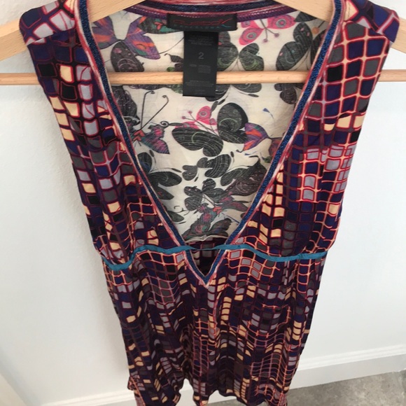 Deep V low cut mini dress - Picture 2 of 3